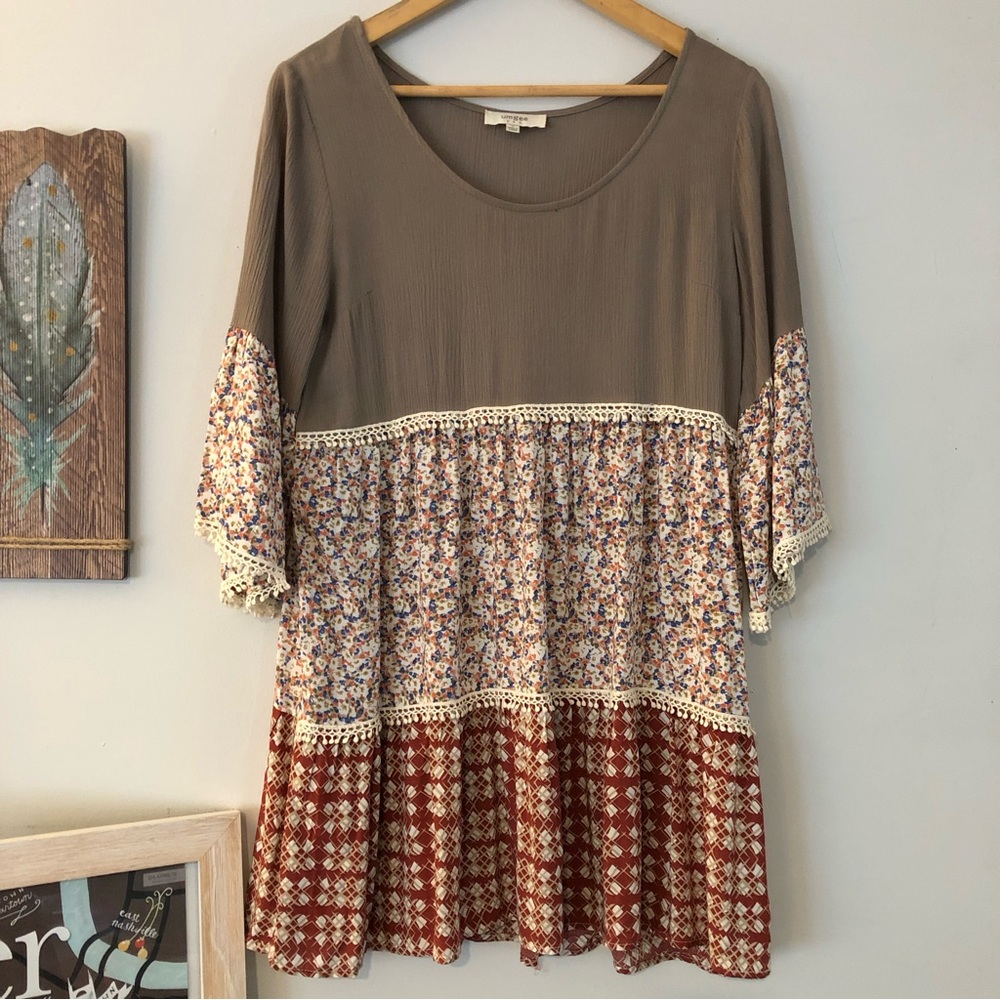 Umgee Boho Print Block, Crochey Trim Shift Tunic Blouse - Size Small